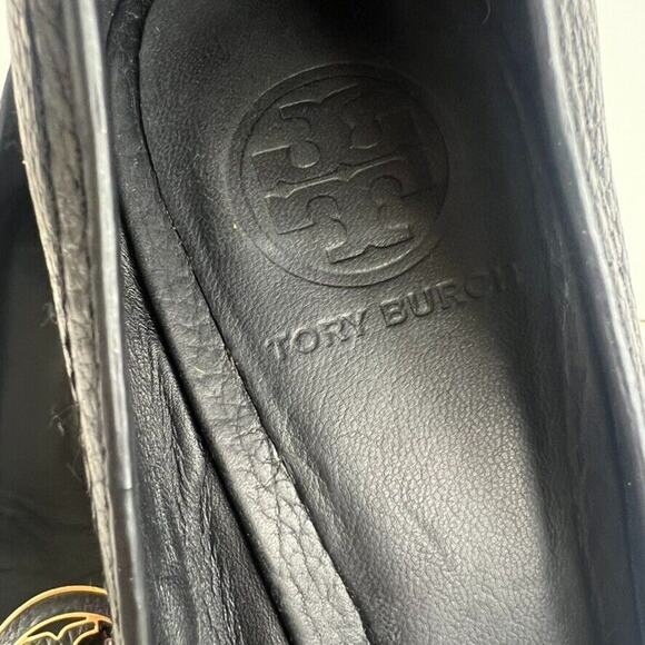 Tory Burch Wedge Pumps Women's Size 9 M Black Gold Leather Logo Peep Toe Wood - Picture 9 of 14